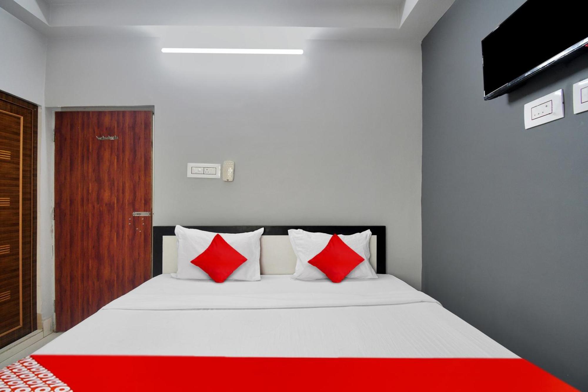 Super Hotel O Royal Empire Calcutta Exterior foto